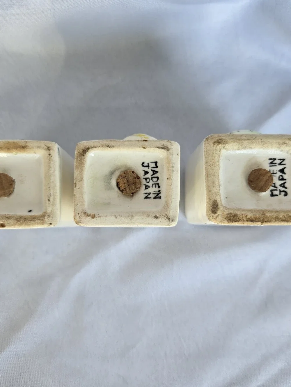 Vintage Ceramic Spice Shakers Set of 3 Clove Nutmeg Cinnamon Japan